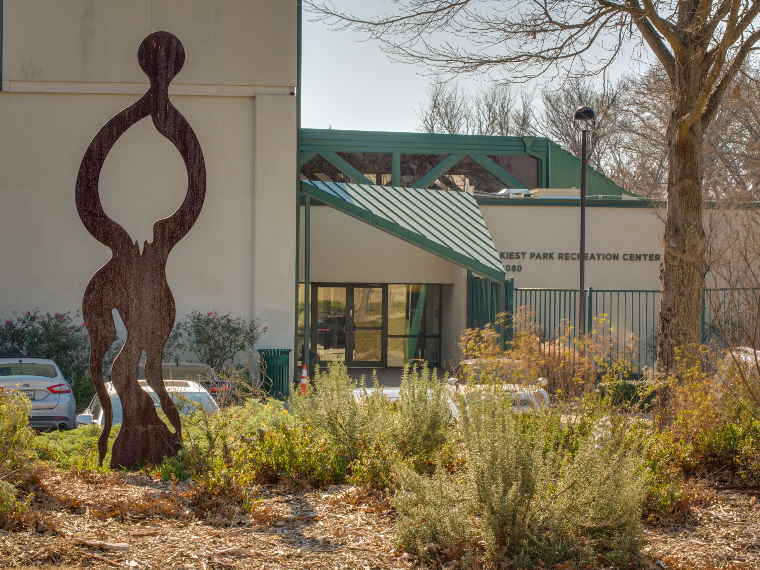 Kiest building and Name.jpg